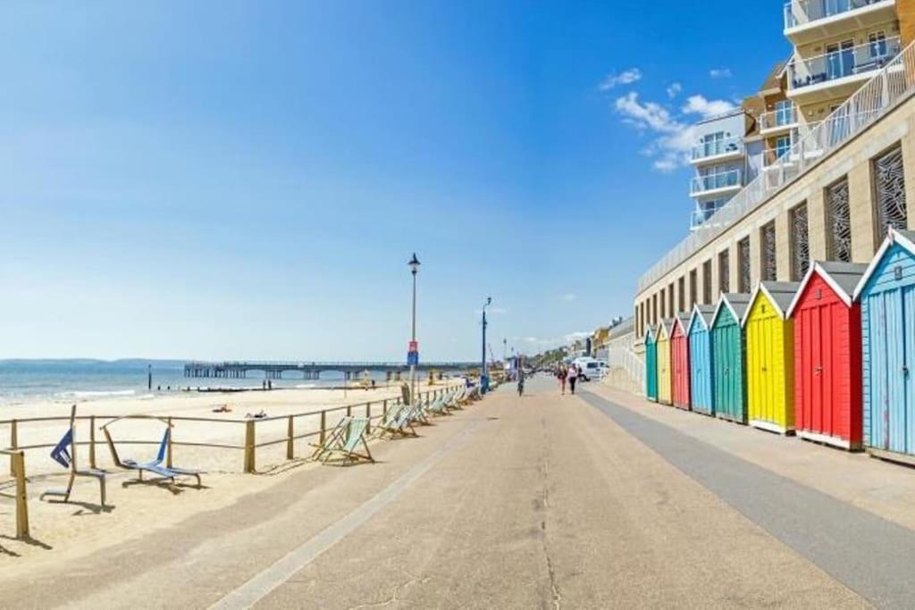 Bournecoast - Stylish Flat With Balcony - Sea Glimpses - 10 Min Walk To Beach - Parking - Wifi - Fm8405 Bournemouth Eksteriør bilde